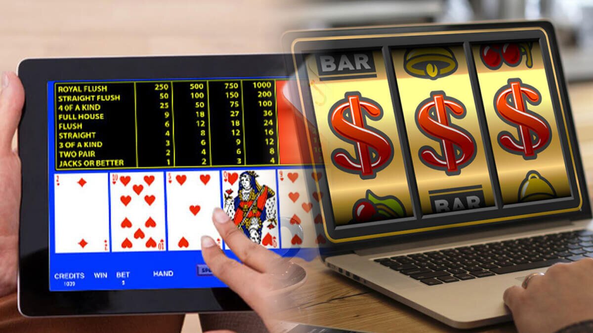 What are the key differences between video poker and online slots?