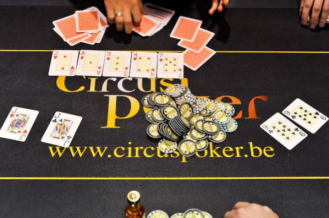 What is the showdown in poker?