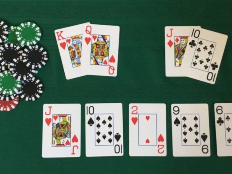 What are the different types of poker games?
