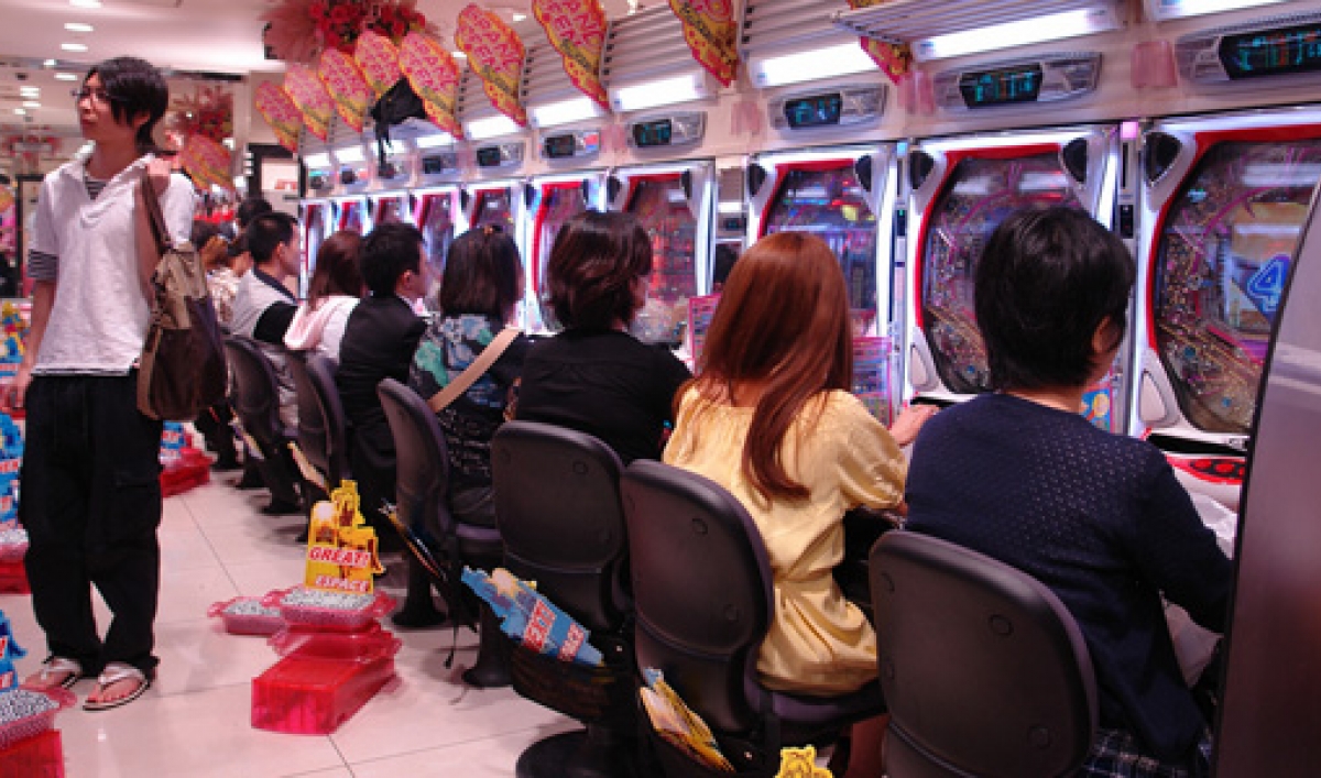 What's the psychology behind Pachinko addiction?